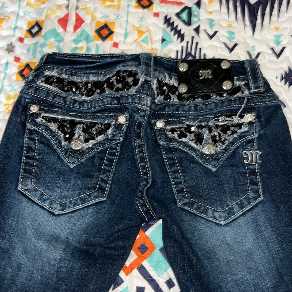 Miss me woman’s size 25